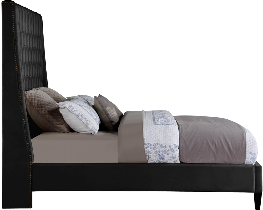 Fritz Black Velvet Full Bed