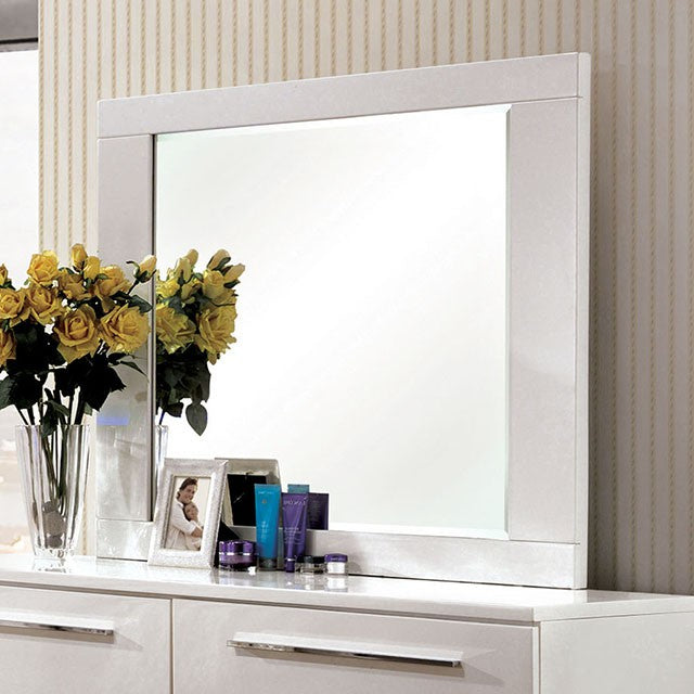 CLEMENTINE Glossy White Mirror image